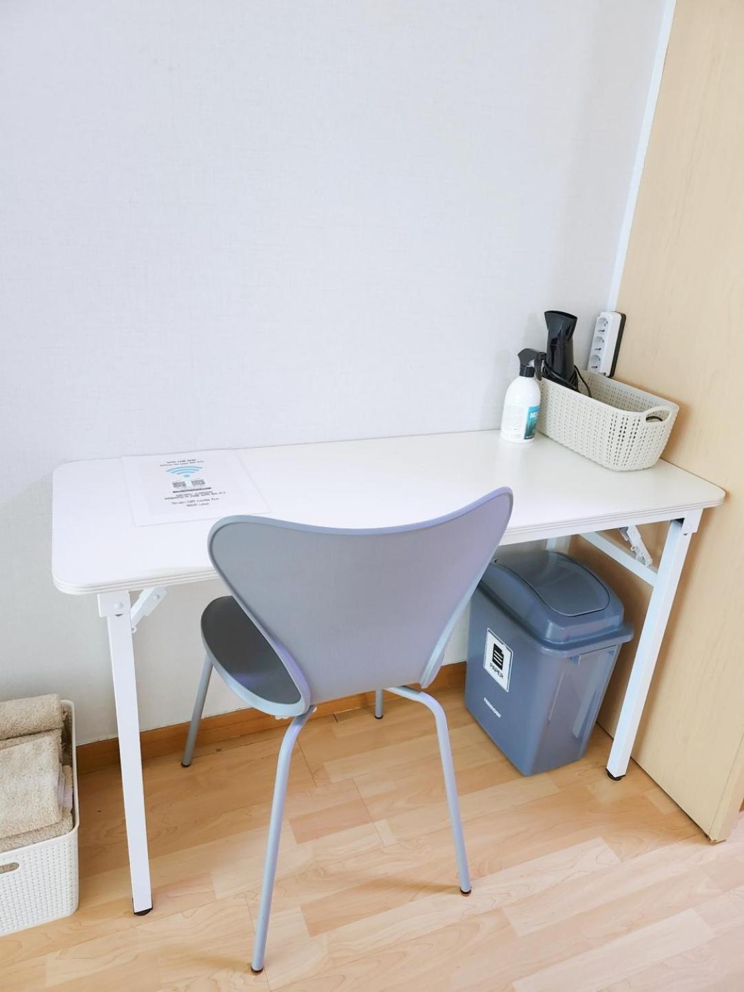 Hongdae Cleanhouse Hotel Szöul Kültér fotó