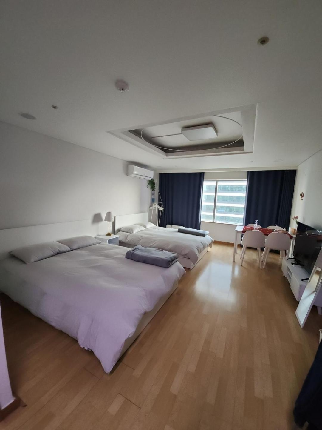 Hongdae Cleanhouse Hotel Szöul Kültér fotó